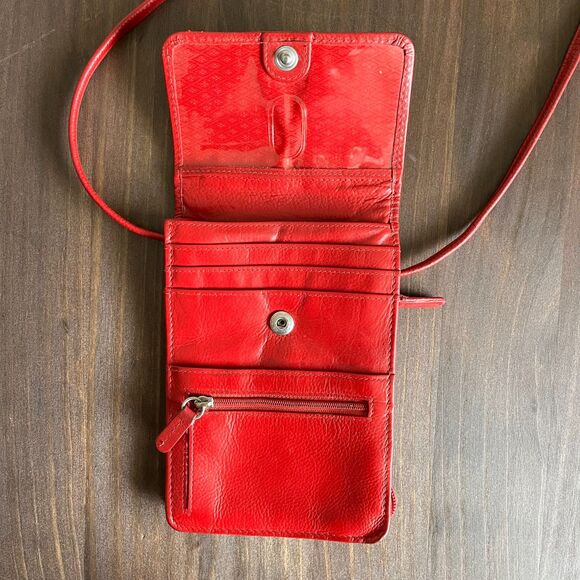 Vintage Red Leather Crossbody Wallet Phone Holder - Picture 4 of 5